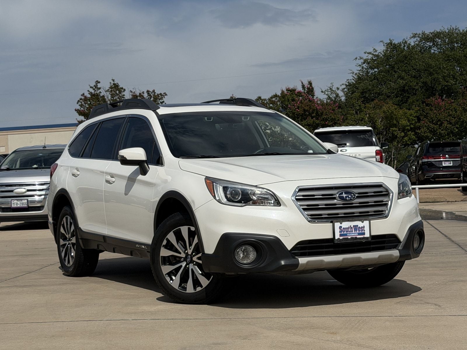 2017 Subaru Outback — side profile view