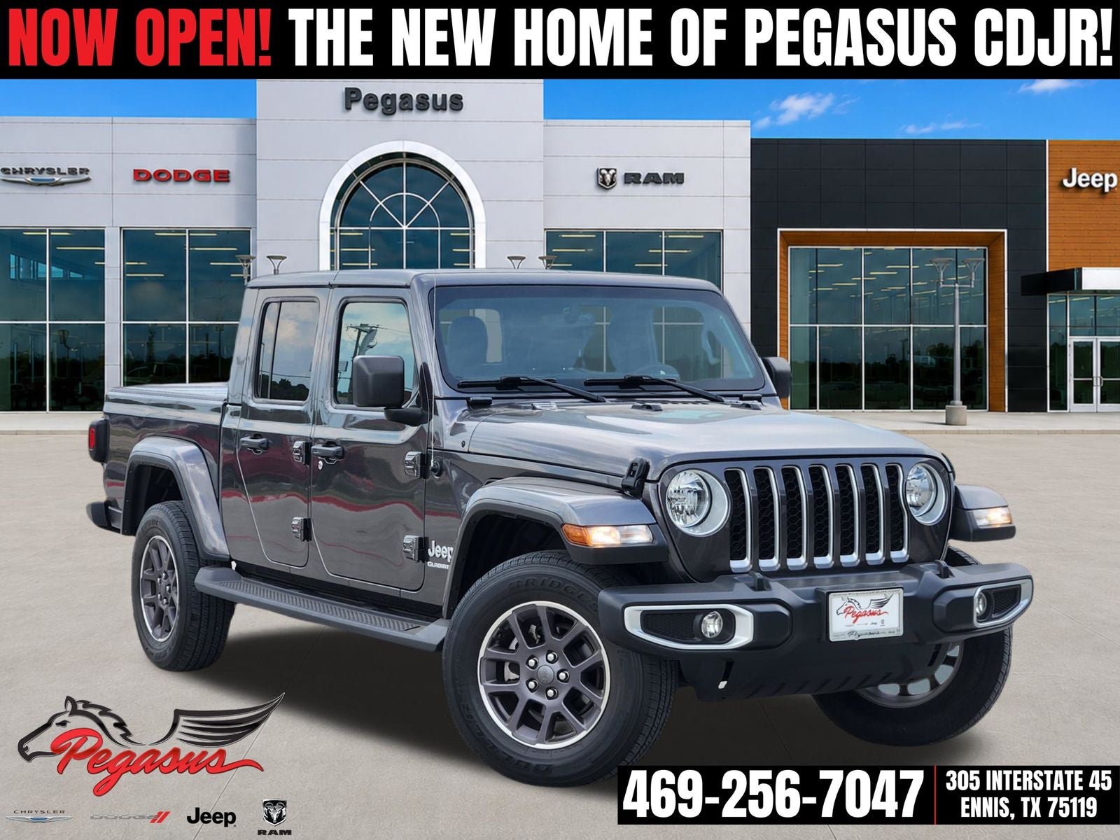 2022 Jeep Gladiator Overland 4x4 in Granite Crystal Metallic Clearcoat — front three-quarter view
