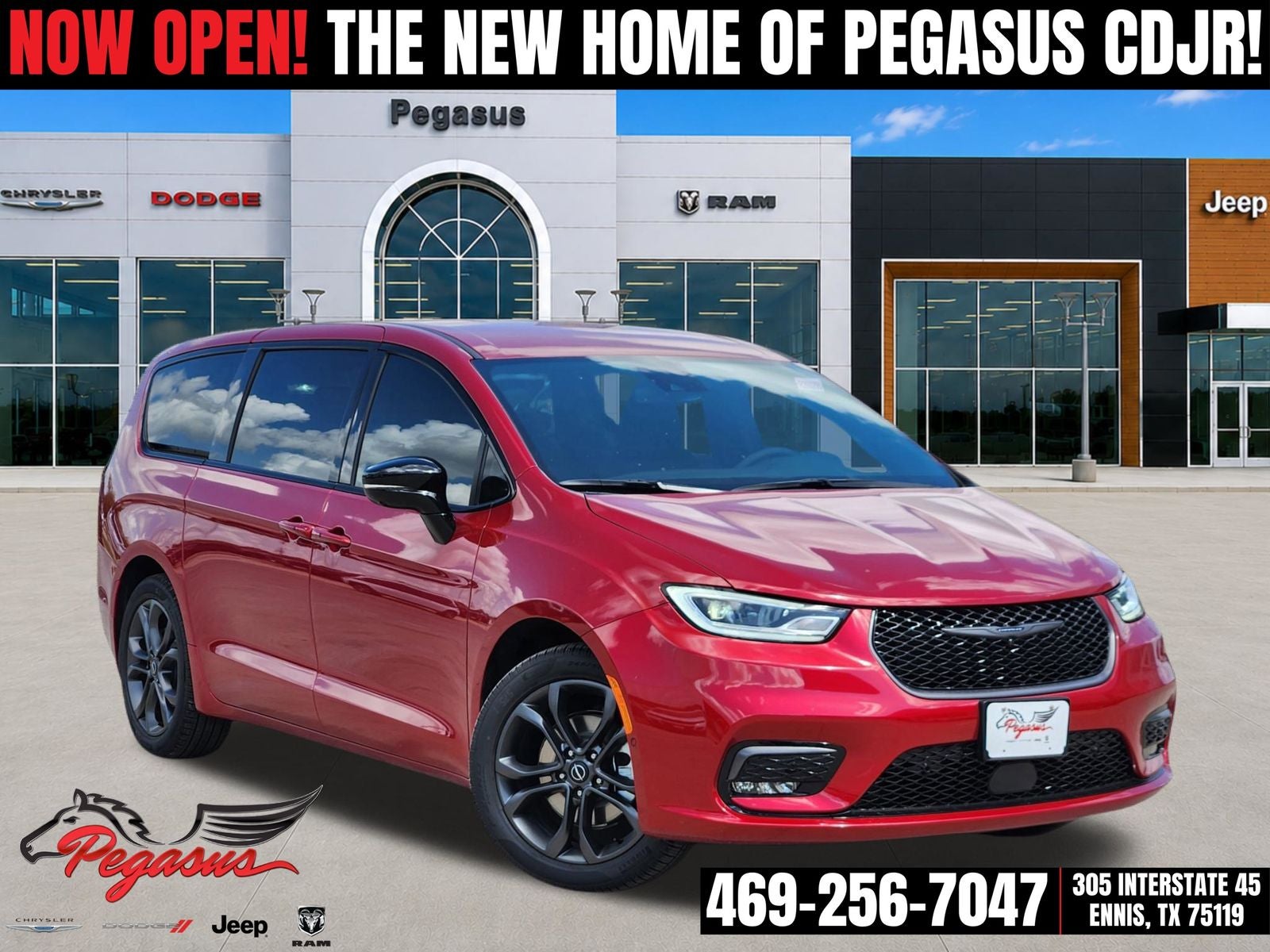 2026 Chrysler Pacifica PACIFICA SELECT in Red Hot Pearl-Coat Exterior Paint — front three-quarter view
