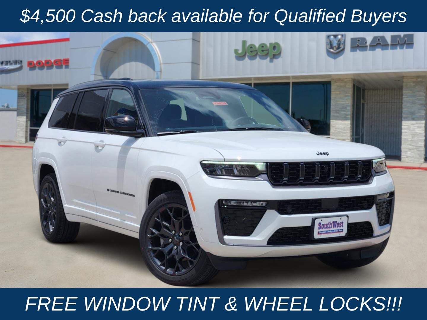 2026 Jeep Grand Cherokee GRAND CHEROKEE L SUMMIT 4X4 in Bright White Clear-Coat Exterior Paint — front three-quarter view