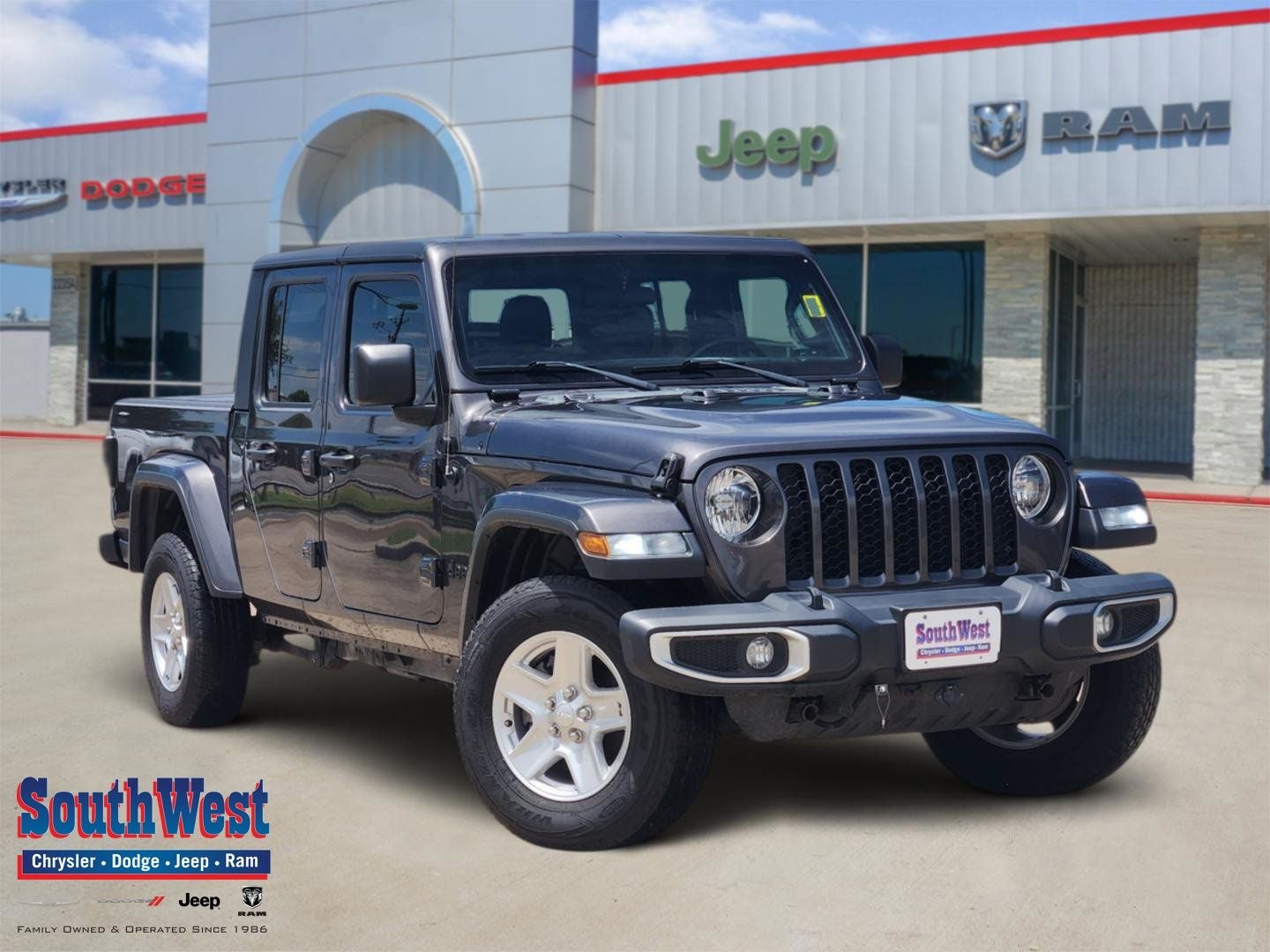2020 Jeep Gladiator Sport S 4x4 in Granite Crystal Metallic Clearcoat — front three-quarter view