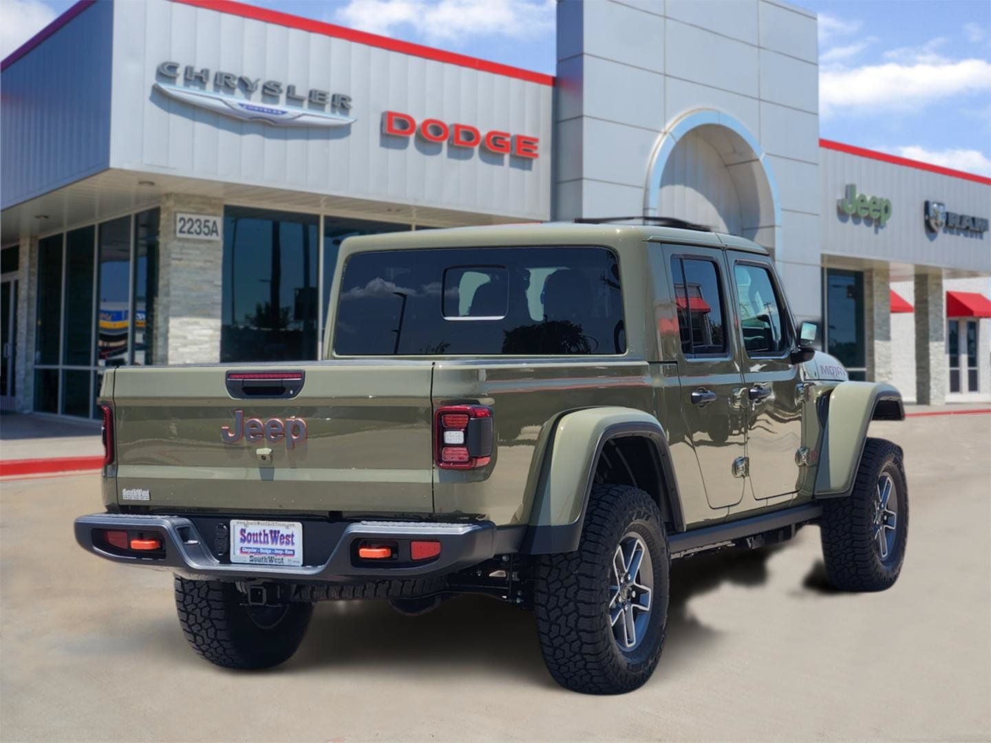 2026 Jeep Gladiator — detail view