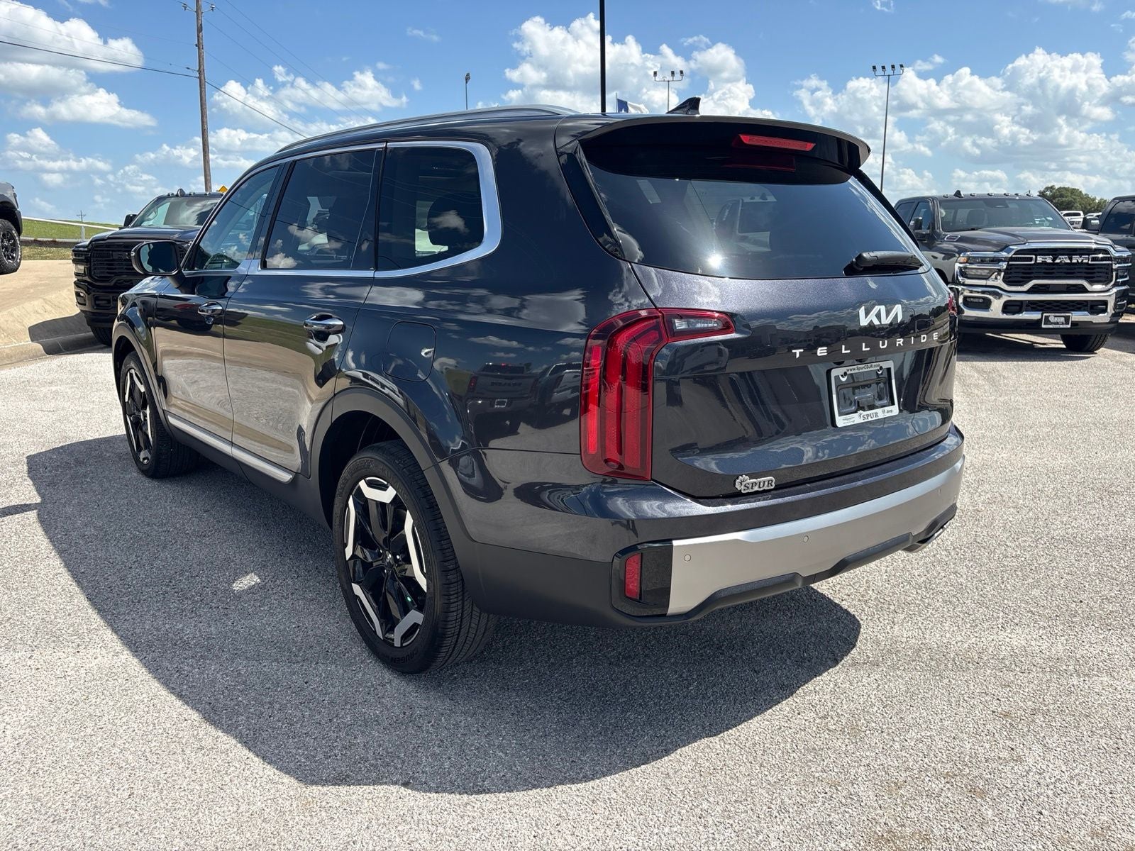 2025 Kia Telluride — interior view
