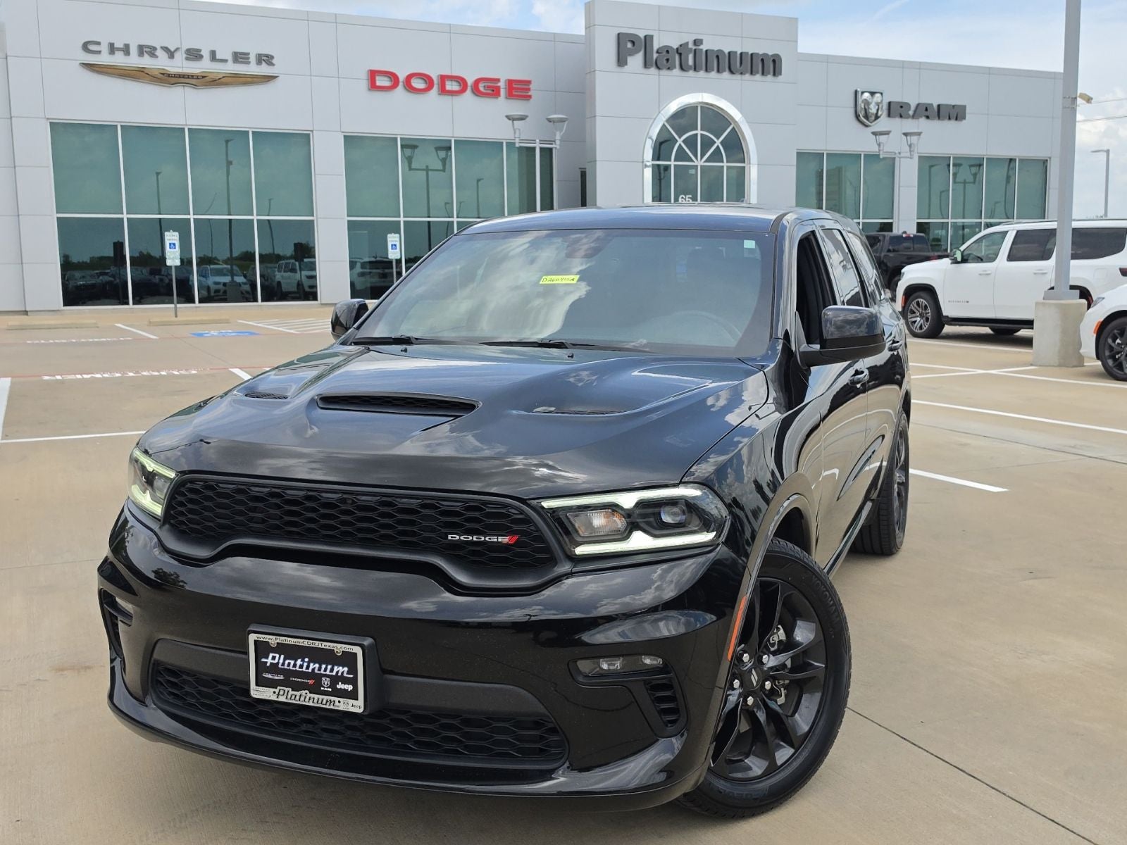 2022 Dodge Durango GT RWD in Db Black Clearcoat — front three-quarter view
