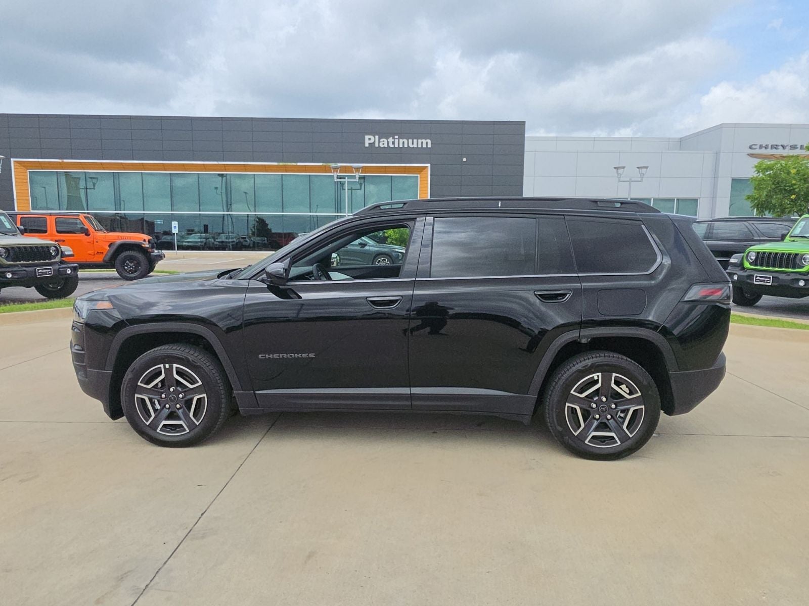 2026 Jeep Cherokee — side profile view