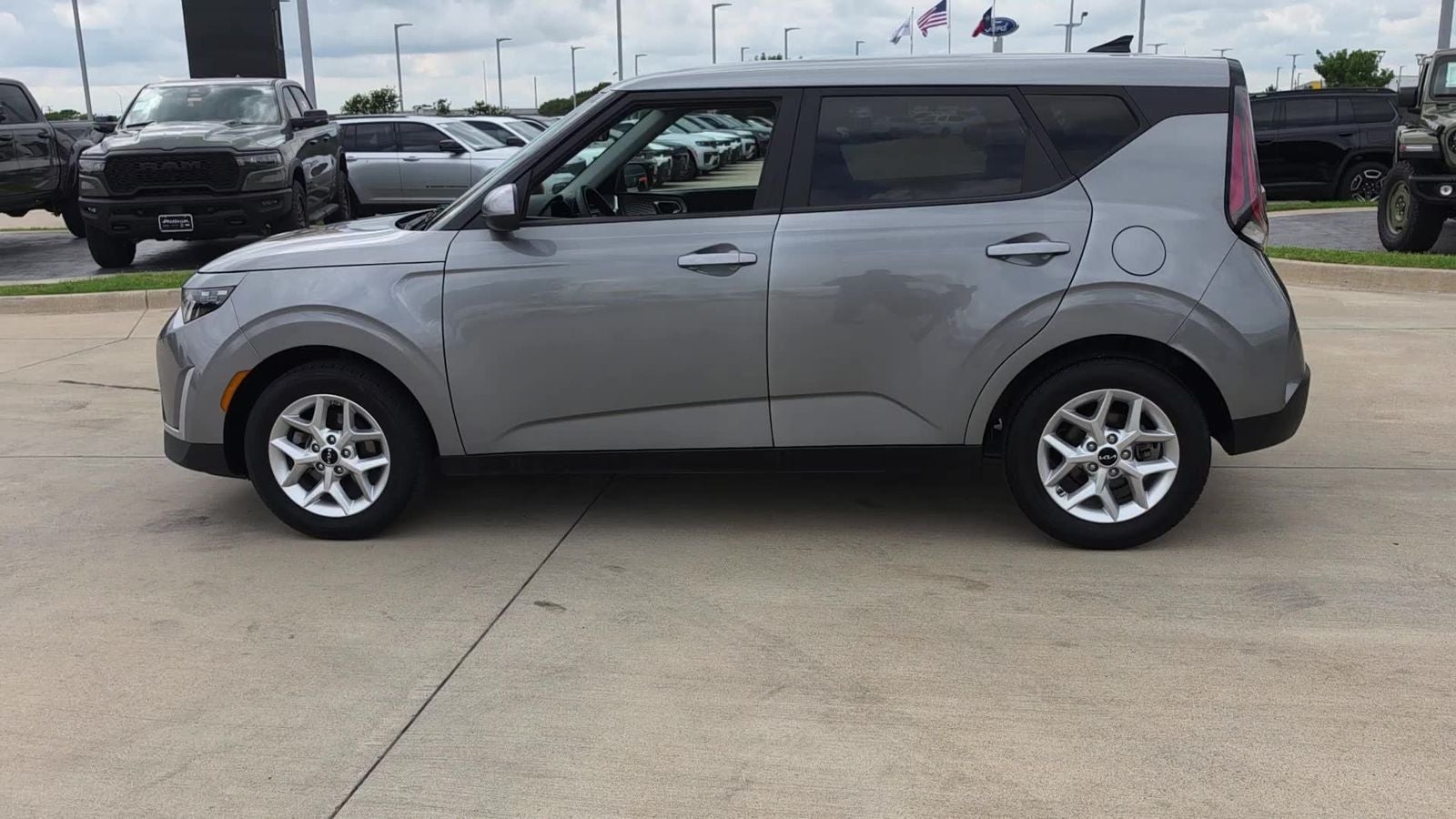 2023 Kia Soul — detail view