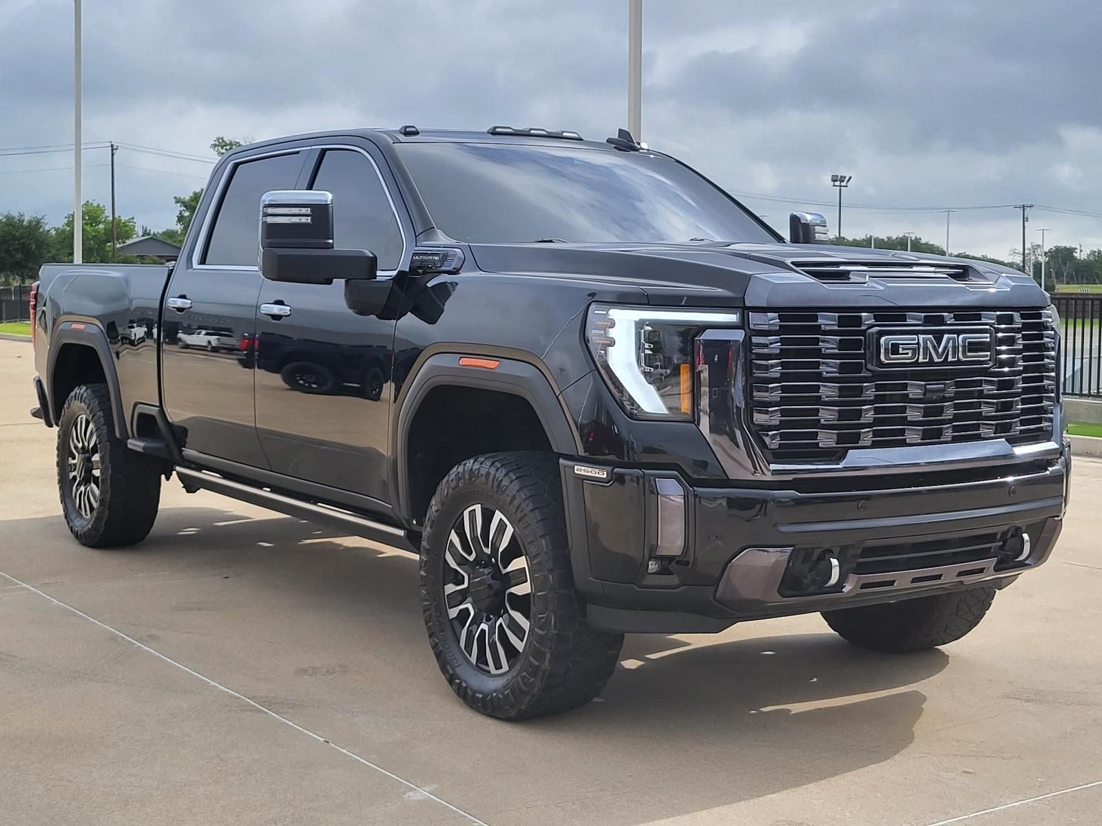 2024 GMC Sierra 2500HD — rear three-quarter view
