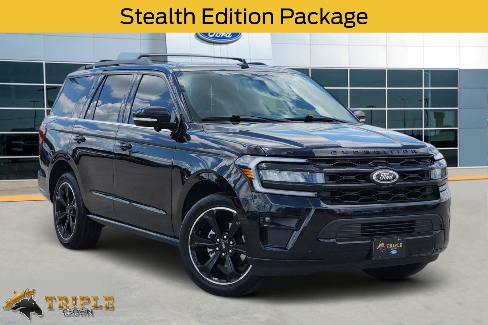 2023 Ford Expedition Limited in Agate Black Metallic — front three-quarter view