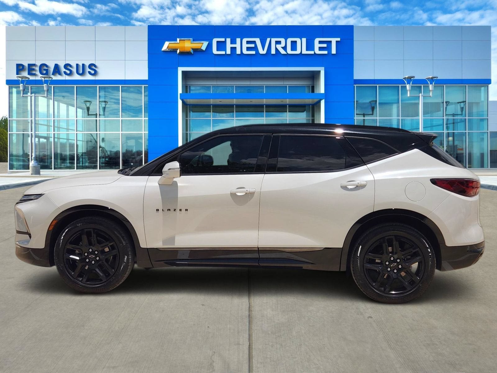 2023 Chevrolet Blazer — rear three-quarter view