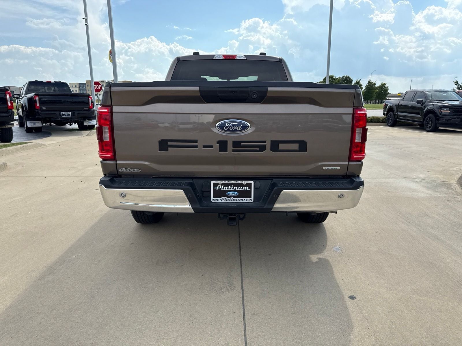 2022 Ford F-150 — interior view