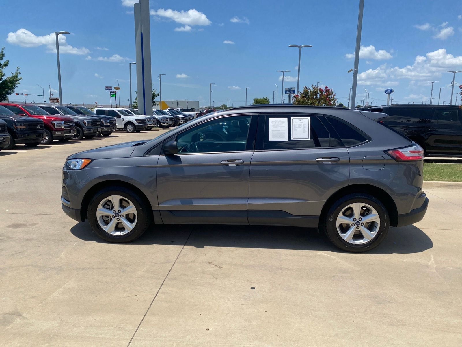 2021 Ford Edge — side profile view